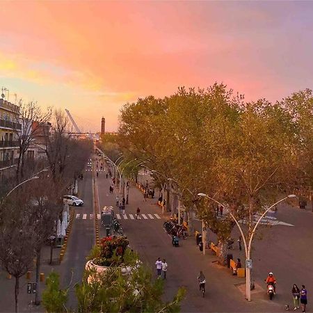 Apartamento Suite Alameda De Hercules Севілья Екстер'єр фото