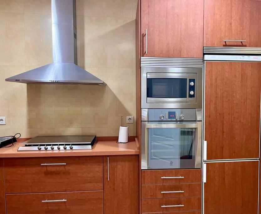 Apartamento Suite Alameda De Hercules Севілья Екстер'єр фото
